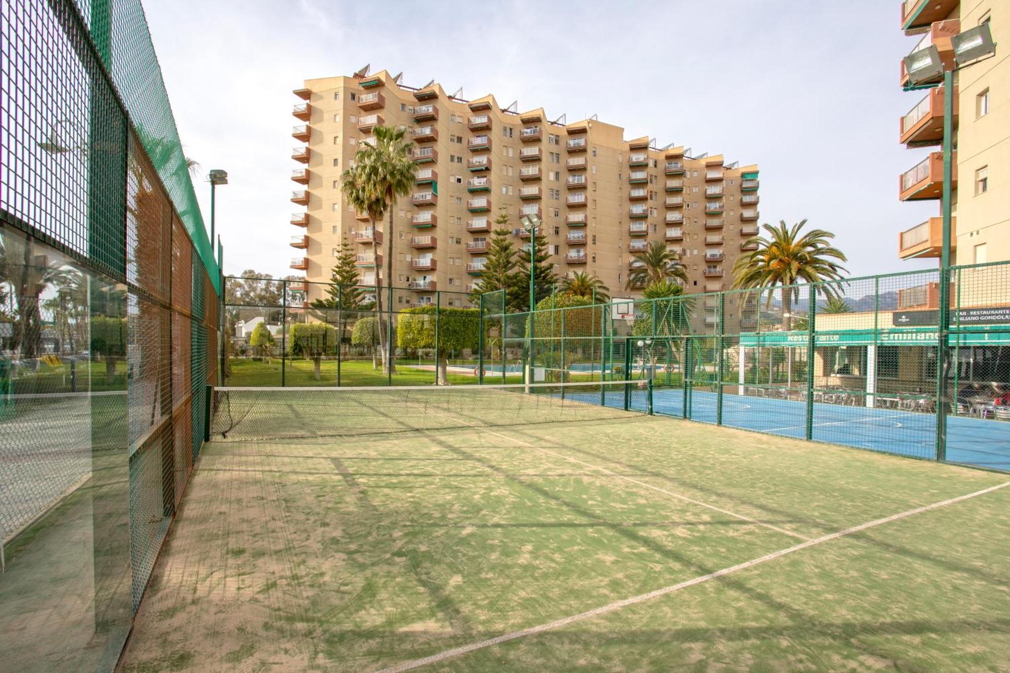 1003 - Seafront Apartment On El Paseo - Air Conditionning - Wi-Fi - Smart Tv Almunecar Exterior photo